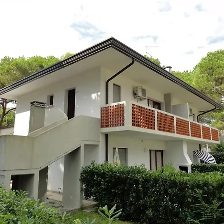 Lägenhet Flat In A With Garden