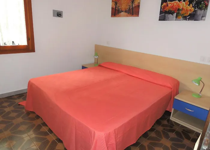 Flat In A With Garden *