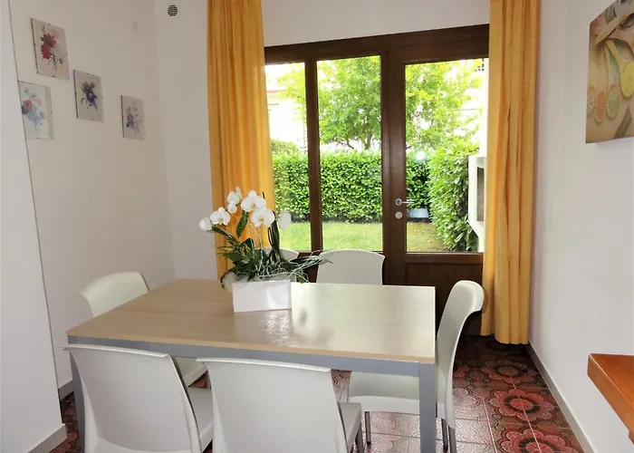 Appartement Flat In A With Garden *