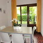 Apartment Flat In A With Garden *